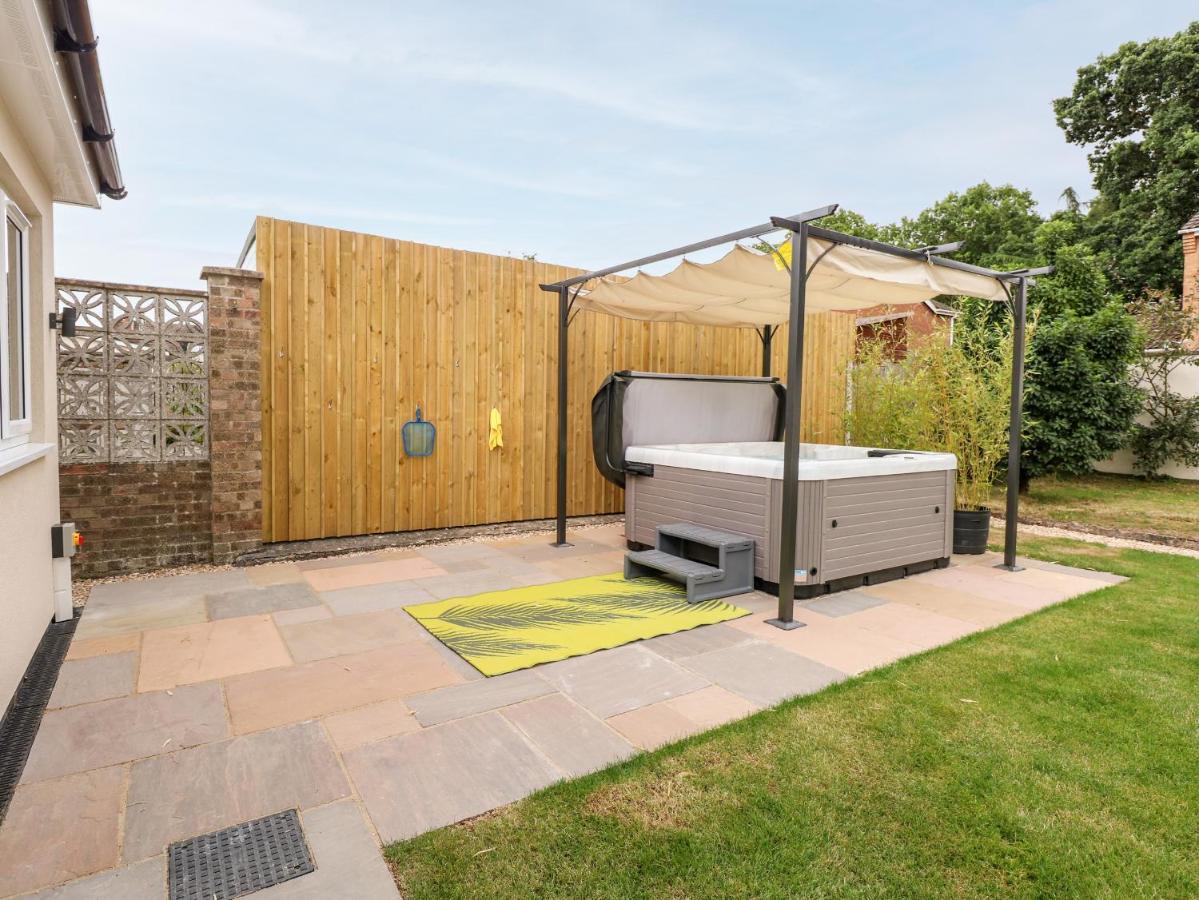 Daisy Tree Cottage Woodhall Spa Exterior foto